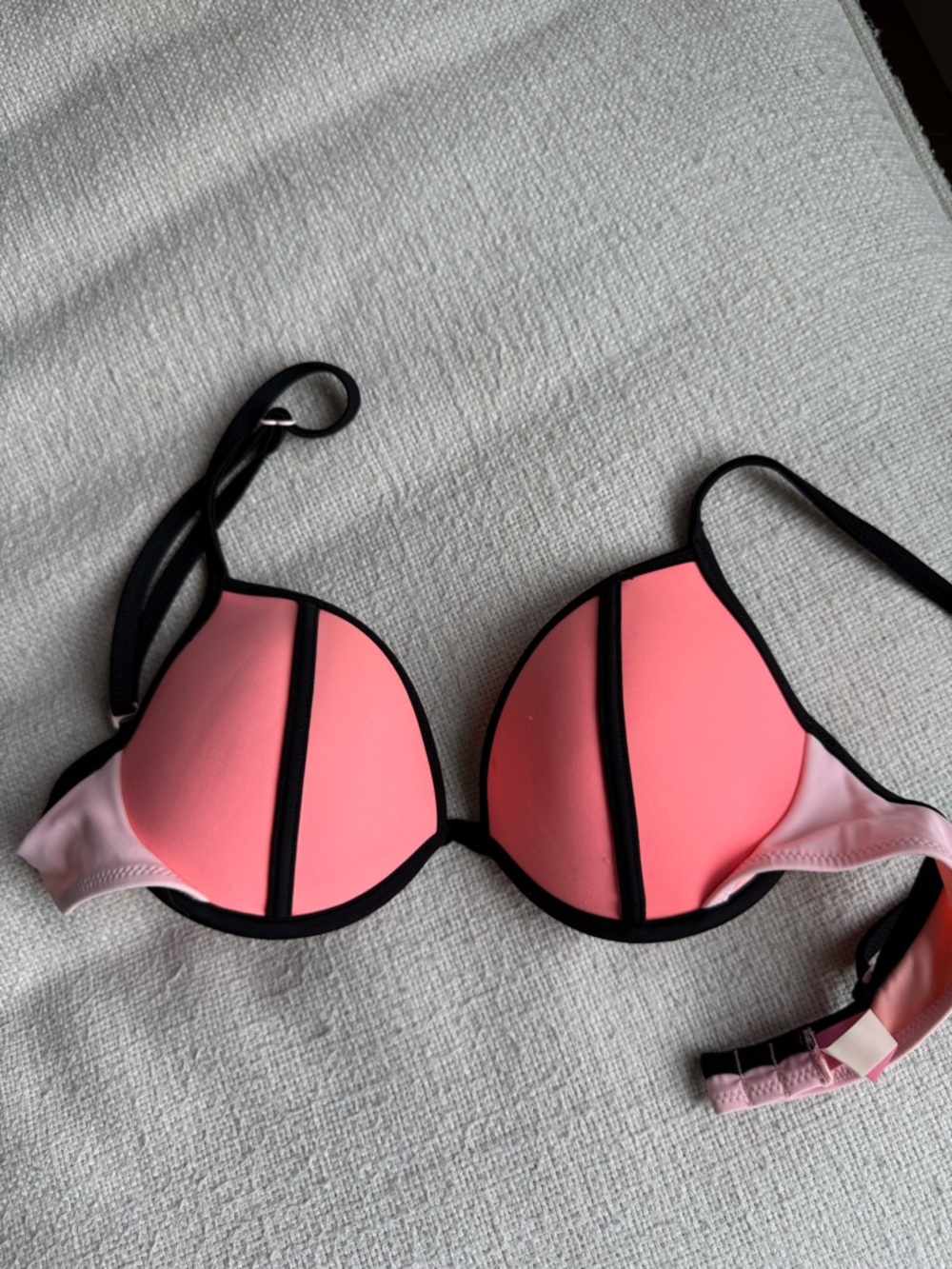 Victoria's Secret Pink and Black Padded Bikini Top - Picture 1 of 3